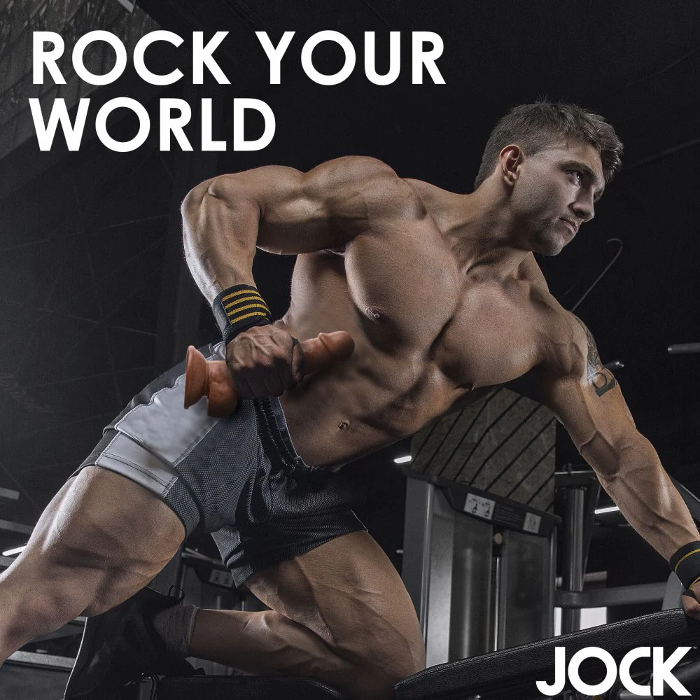 Weightlifting Wesley 7 Inch Dildo - Image 3